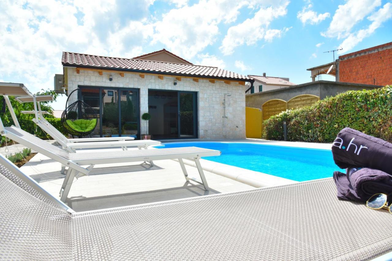 Villa Lux Nina With Six Bedrooms, Private Pool, Sauna Zadar Exterior foto